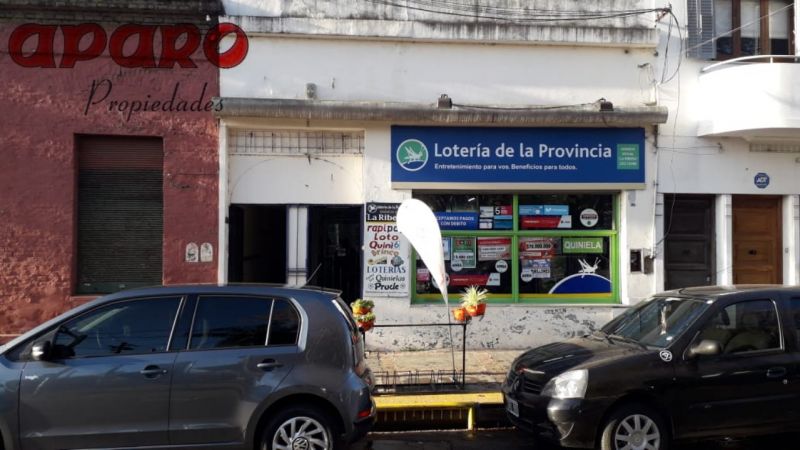 aparopropiedades - Local y vivienda en Rivadavia casi esq. Cevallos